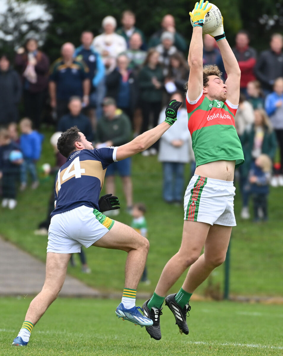 Ballinora's James Lordan wins the ball from Kilmurry's John O'Mullane. Picture: Eddie O'Hare Ballinora's James Lordan wins the ball from Kilmurry's John O'Mullane. Picture: Eddie O'Hare