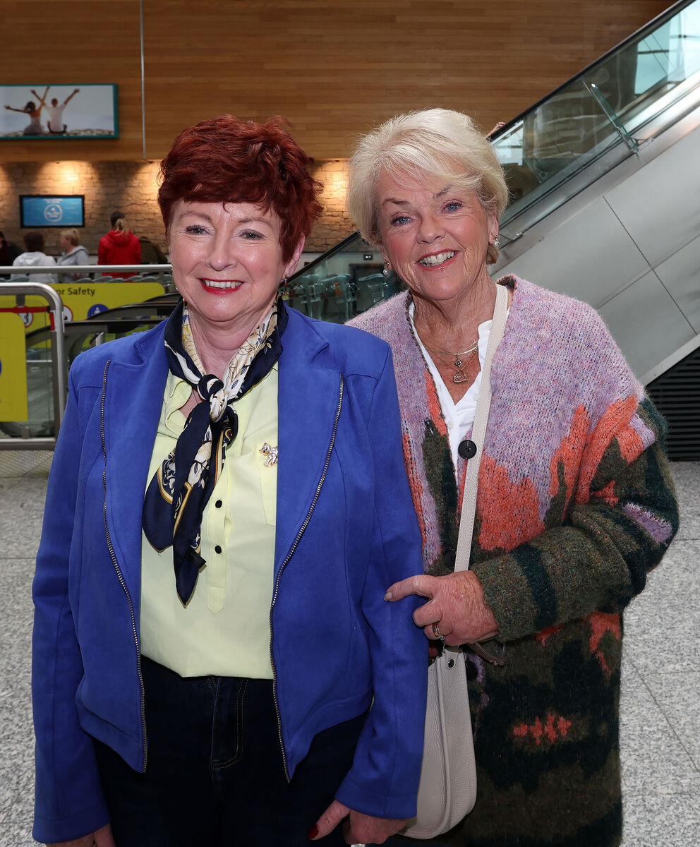  Mel Lotti and Ronnie Stack all  smiles ahead of the holiday trip.
