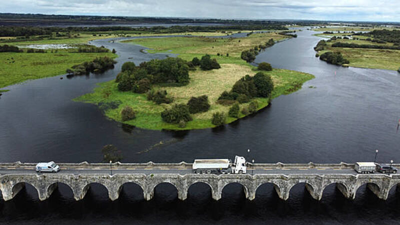Government accused of 'lobbying for water pollution' Government accused of 'lobbying for water pollution'