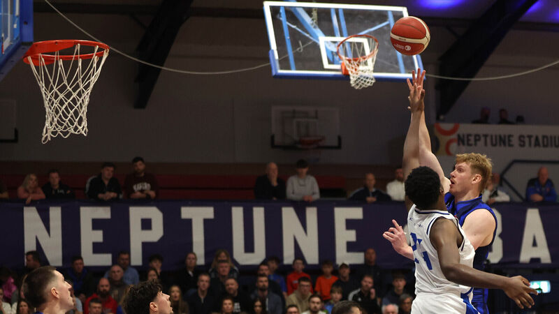Neptune need to start winning games as they welcome struggling Ballincollig Neptune need to start winning games as they welcome struggling Ballincollig