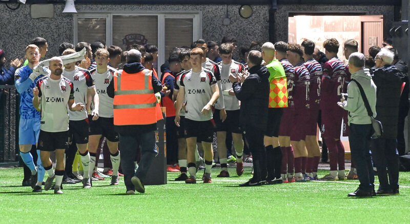 Champions Dundalk are welcomed by Cobh Ramblers players and match officials before their game. Picture: David Keane. Champions Dundalk are welcomed by Cobh Ramblers players and match officials before their game. Picture: David Keane.