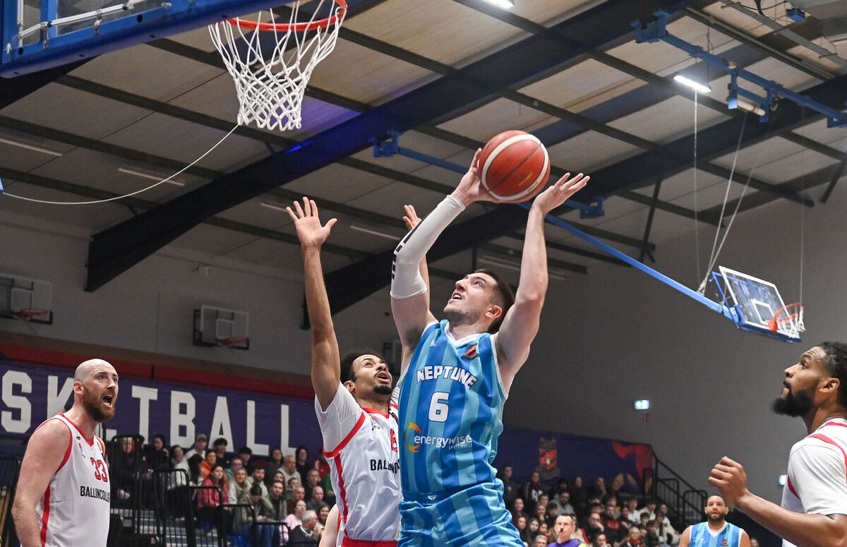  Neptune's Cian Heaphy shoots past Ballincollig's Joshua Steel during their Men's Super League clash at Neptune Stadium. Picture: David Keane.