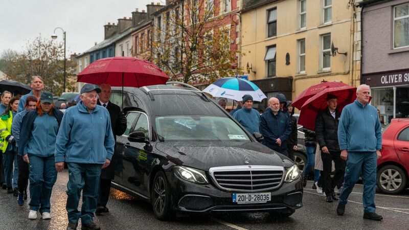 'He was the best dad': Son pays emotional tribute at funeral of Cork postman 