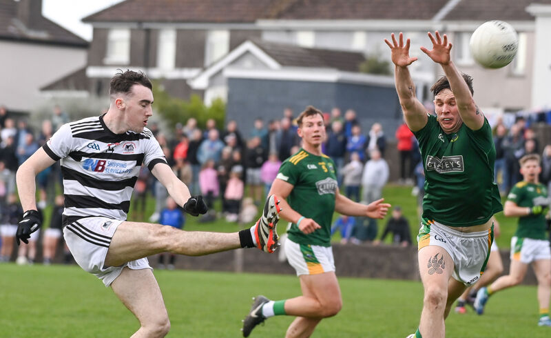 St Nick's Eoin O'Leary shoots past Cobh's Conor McLoughlin during their Premier JFC semi-final clash at Carrigtwohill. Picture: David Keane St Nick's Eoin O'Leary shoots past Cobh's Conor McLoughlin during their Premier JFC semi-final clash at Carrigtwohill. Picture: David Keane