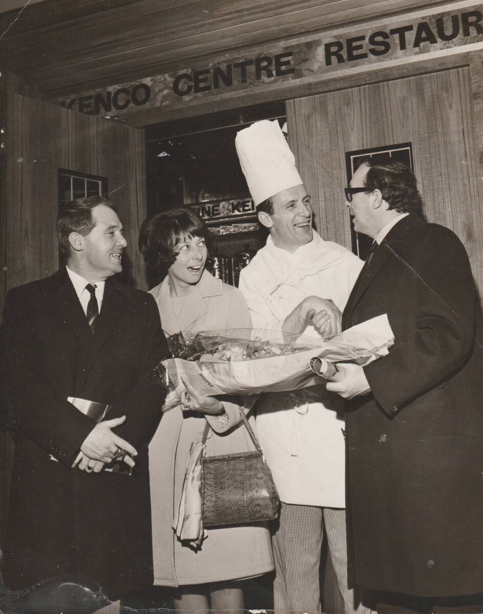 Ainé's father Larry was a well-know chef, and is pictured with UK comedy duo Ernie Wise and Eric Morecambe