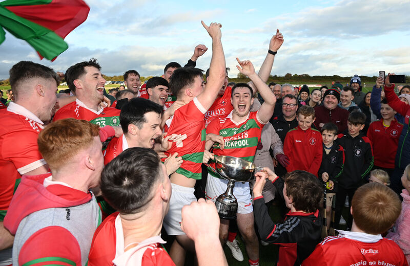 Carrig Na BhFear captain Tadhg O'Donoghue and players with the Jim Ryan cup after defeating Erin's Own in the Michael O'Connor Motor Factors East Cork J'A'FC final at Ballinacurra. Picture; Eddie O'Hare