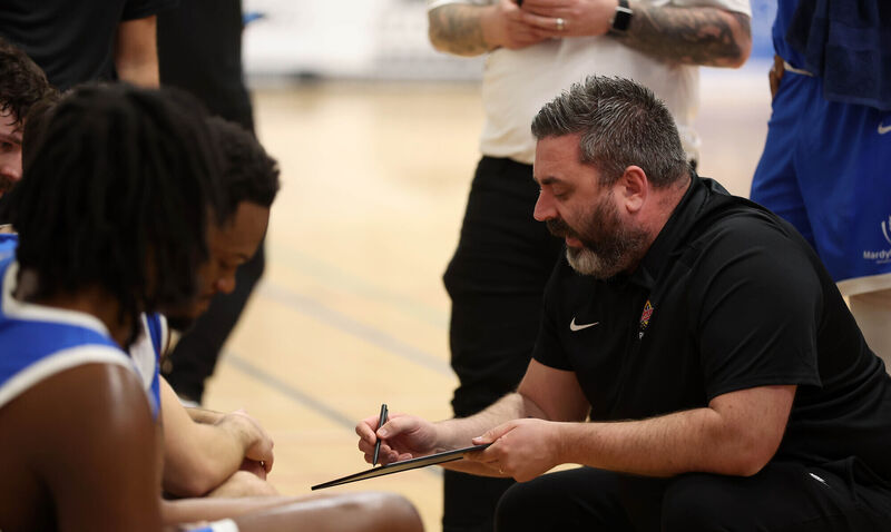  Daniel O'Mahony, UCC Demons coach giving instructions. Picture: Jim Coughlan.