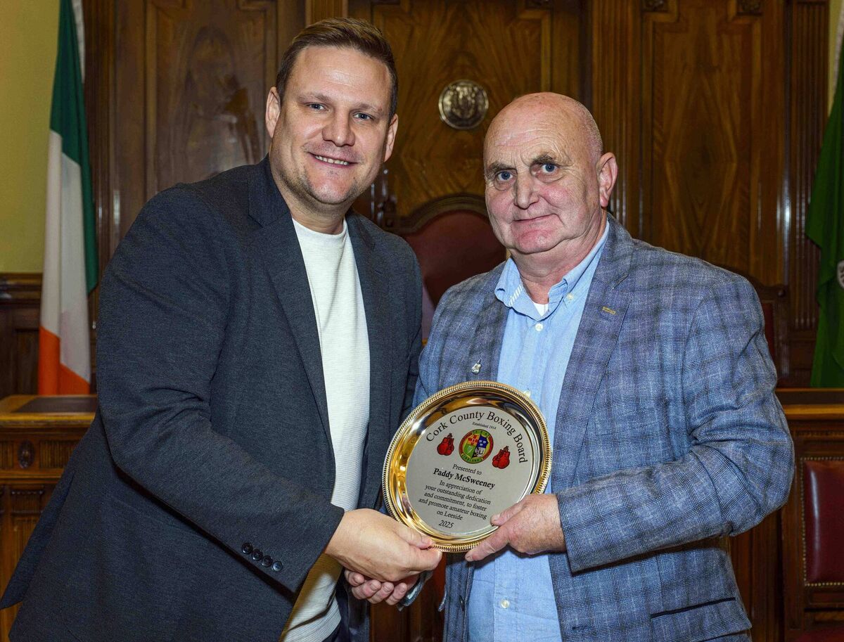 CEO of the IABA Gary Stewart making a presentation to Spartan BC Head Coach Paddy McSweeney. Picture: Doug Minihane CEO of the IABA Gary Stewart making a presentation to Spartan BC Head Coach Paddy McSweeney. Picture: Doug Minihane