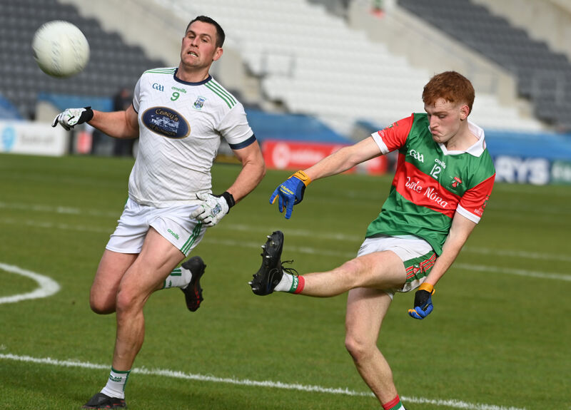 Ballinora's Liam Lyons scores an early point. Picture: Eddie O'Hare Ballinora's Liam Lyons scores an early point. Picture: Eddie O'Hare