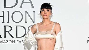 Lily Allen wears eye-catching outfit at fashion awards ceremony
