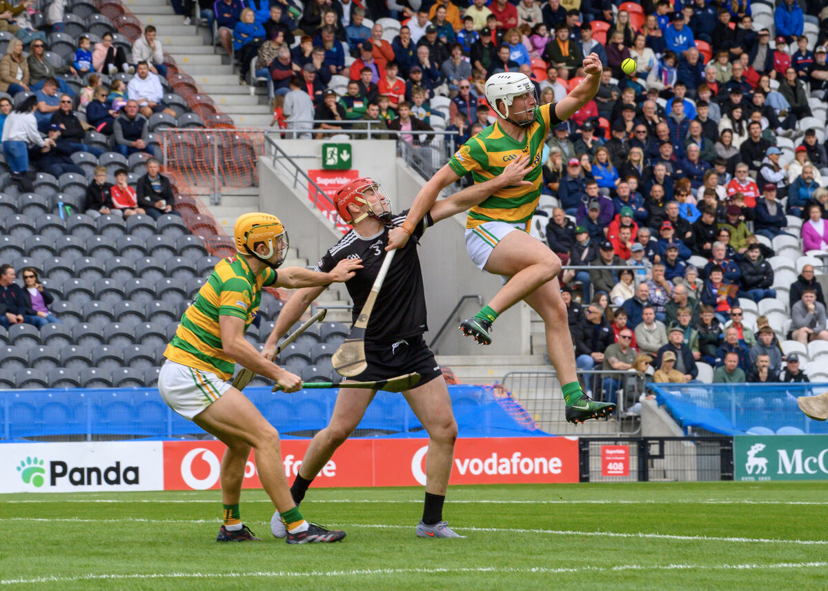 Blackrock's Robbie Cotter is held by Eoin Moloney of Midleton during their Co-Op Superstores Premier SHC semi-final at SuperValu Páirc Uí Chaoimh. Picture: Dan Linehan