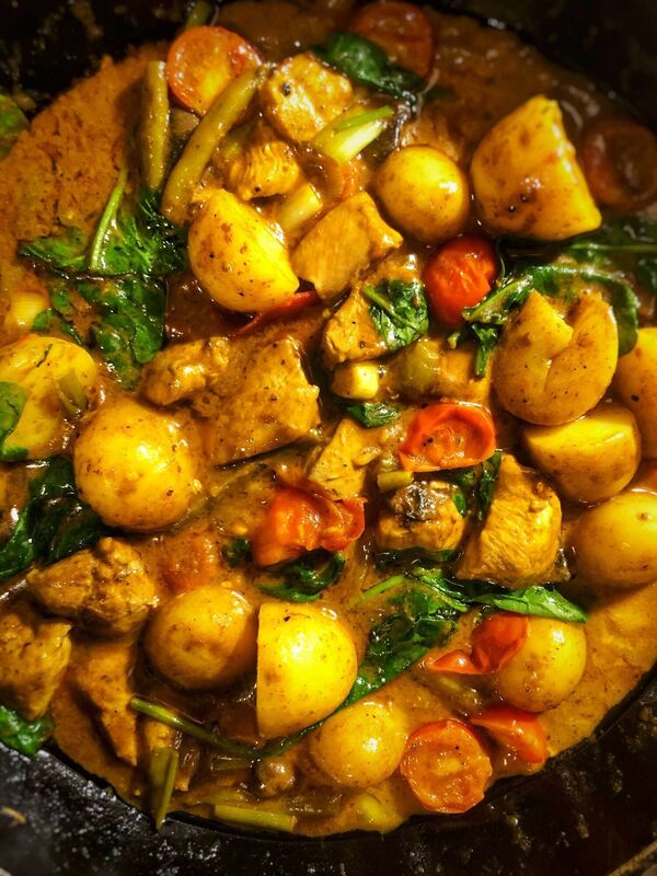 Di's chicken and potato curry. Di's chicken and potato curry.