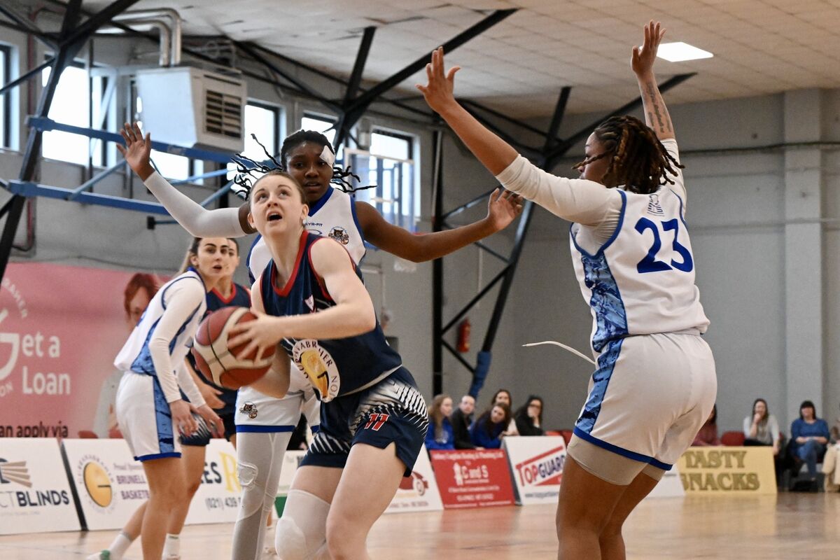 Brunell’s Edel Thornton shoots during the Domino’s Women’s Super League against SETU Waterford Wildcats in the Parochial Hall. Picture Chani Anderson