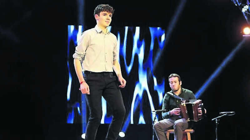 Scéalta Chorcaí: Buaiteoirí Chorcaí ag Oireachtas na Samhna