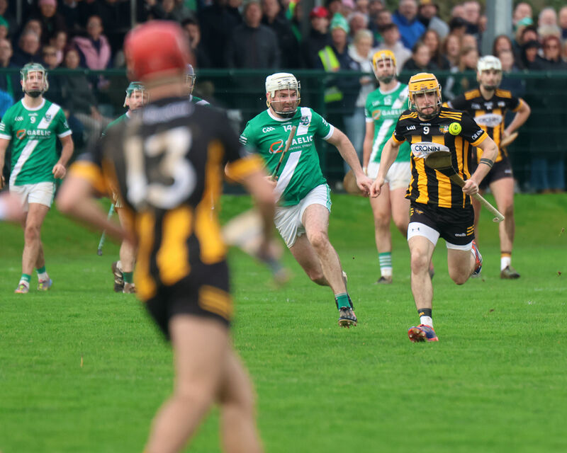 Josh O'Donovan of Kilbrittain on the attack. Picture: Brendan Gleeson