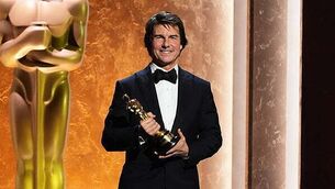Tom Cruise accepts honorary Oscar as he describes filmmaking as ‘who I am’
