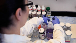 Cut In NIH Funding Imperils Medical Research At University Of Illinois Chicago