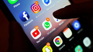 Dr Merten Reglitz's study