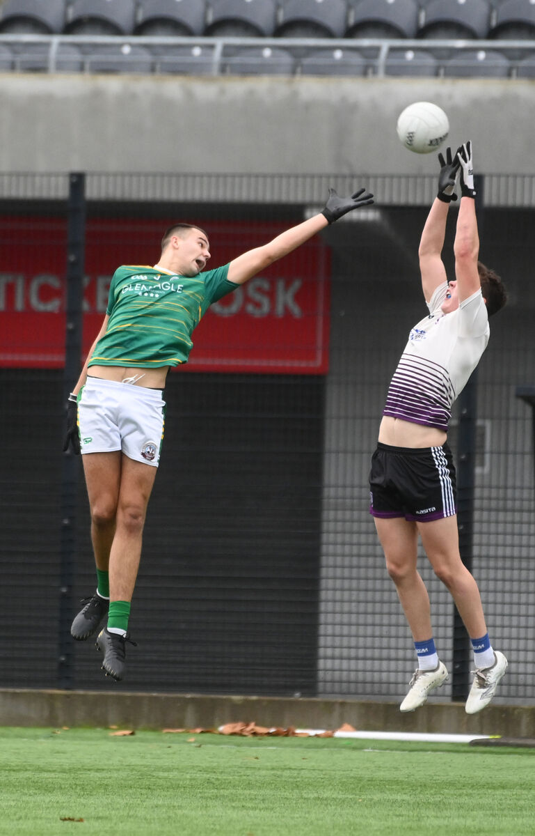  Niall O'Callaghan claims possession in the air for Skibbereen against Mark Kennelly, St Brendan's College. Corn Uí Mhuiri football - St Brendan's College v Skibbereen at SuperValu Páirc Uí Chaoimh 4G. Picture: Larry Cummins