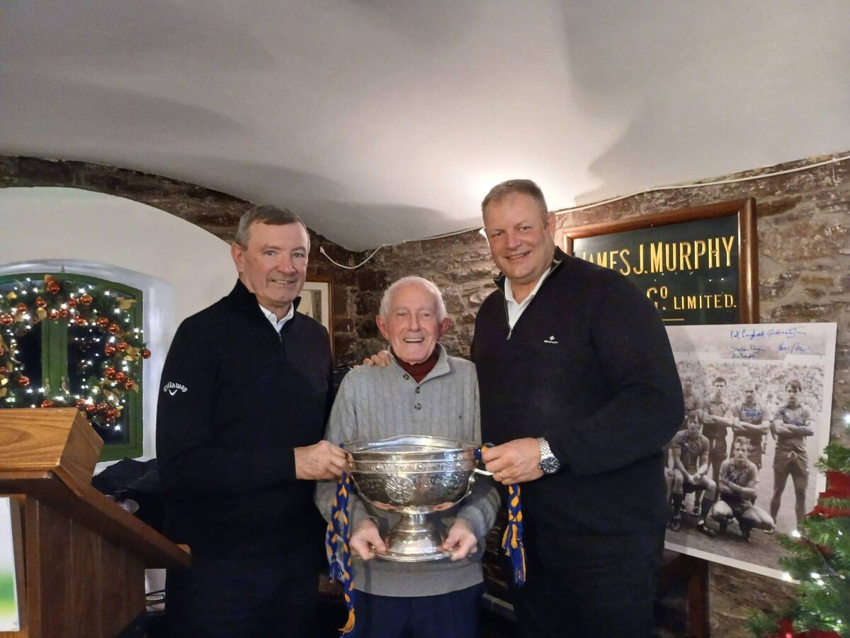 (From L-R) Jimmy Barry-Murphy, manager Pat Lougheed and Paddy Hayes at St Finbarr's 40th Anniversary celebrations of their 1985 Cork SFC win over Clonakilty at Heineken.
