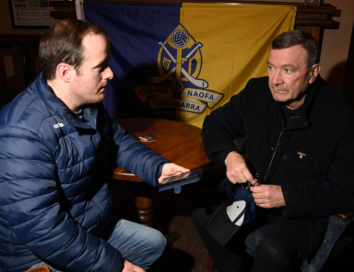 Barry O'Mahony chatting with St Finbarr's selector Jimmy Barry-Murphy ahead of the Munster final. Picture: Eddie O'Hare