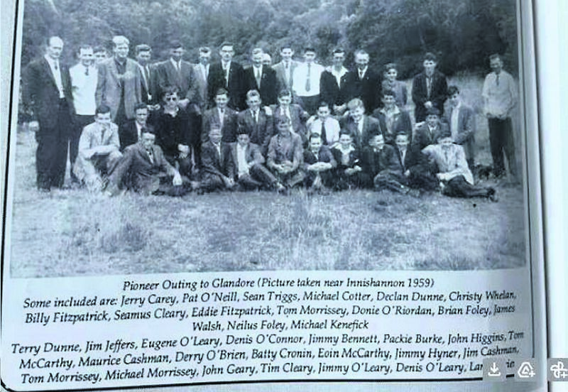 Men on a Pioneer outing to Glandore in 1959. Do you recognise a face or a name here?