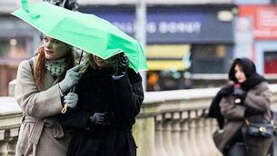 Yellow wind warning issued for three counties