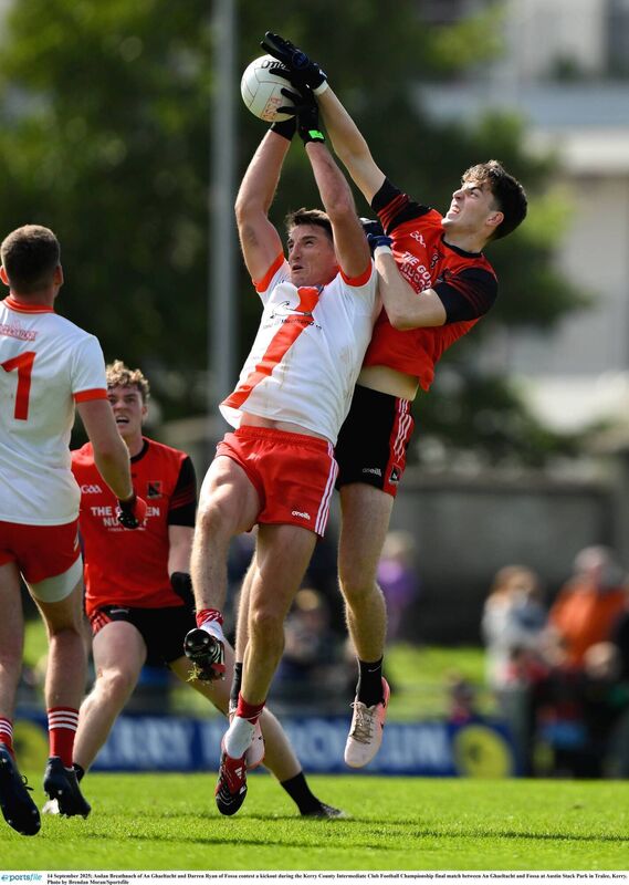 Aidan Walsh of An Ghaeltacht and Darren Ryan of Fossa contest the dropping ball. Picture: Brendan Moran/Sportsfile Aidan Walsh of An Ghaeltacht and Darren Ryan of Fossa contest the dropping ball. Picture: Brendan Moran/Sportsfile