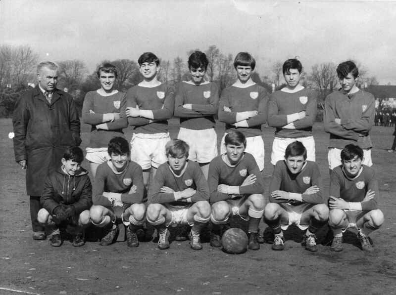 The Glasheen team which defeated Ballynanty (Limerick) in the Munster Youths Cup final in 1967. A pulsating final at Turner's Cross was abandoned two minutes from time, when the score stood at 4-4, after spectators invaded the pitch following scuffles on the terraces. Glasheen's scorers were Brendan Draper (2), Kevin O'Leary and Pat O'Donovan. Seven days later, inspired by youth international John Carroll, Glasheen retained the trophy with a comfortable 3-1 win at the same venue. Back: Dave Fahy, Martin Harrington, Pat O'Donovan, Robert Willis, Kevin O'Leary, Jerry Hurley, Jerry Keohane. Front; Eddie Doyle, Billy Falvey, Liam Ronayne, John Carroll, Tony Herrick, Brendan Draper. The Glasheen team which defeated Ballynanty (Limerick) in the Munster Youths Cup final in 1967. A pulsating final at Turner's Cross was abandoned two minutes from time, when the score stood at 4-4, after spectators invaded the pitch following scuffles on the terraces. Glasheen's scorers were Brendan Draper (2), Kevin O'Leary and Pat O'Donovan. Seven days later, inspired by youth international John Carroll, Glasheen retained the trophy with a comfortable 3-1 win at the same venue. Back: Dave Fahy, Martin Harrington, Pat O'Donovan, Robert Willis, Kevin O'Leary, Jerry Hurley, Jerry Keohane. Front; Eddie Doyle, Billy Falvey, Liam Ronayne, John Carroll, Tony Herrick, Brendan Draper.