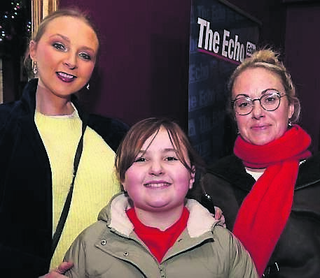 Kim Maguire and Annabelle Cronin, Togher, and Christina O’Connell, Killeagh, at The Everyman panto ‘Cinderella’. Picture: Jim Coughlan
Kim Maguire and Annabelle Cronin, Togher, and Christina O’Connell, Killeagh, at The Everyman panto ‘Cinderella’. Picture: Jim Coughlan