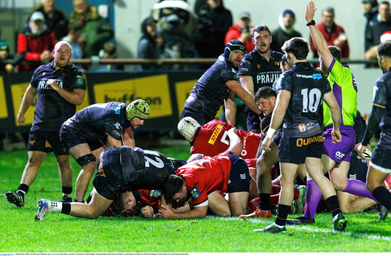 Lee Barron of Munster goes over to score his side's second try. Picture: Gruff Thomas/Sportsfile Lee Barron of Munster goes over to score his side's second try. Picture: Gruff Thomas/Sportsfile