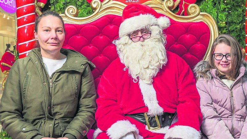 'I have had little eight-year-old girls asking me for skincare products': Santa’s concern over new pressures on kids
