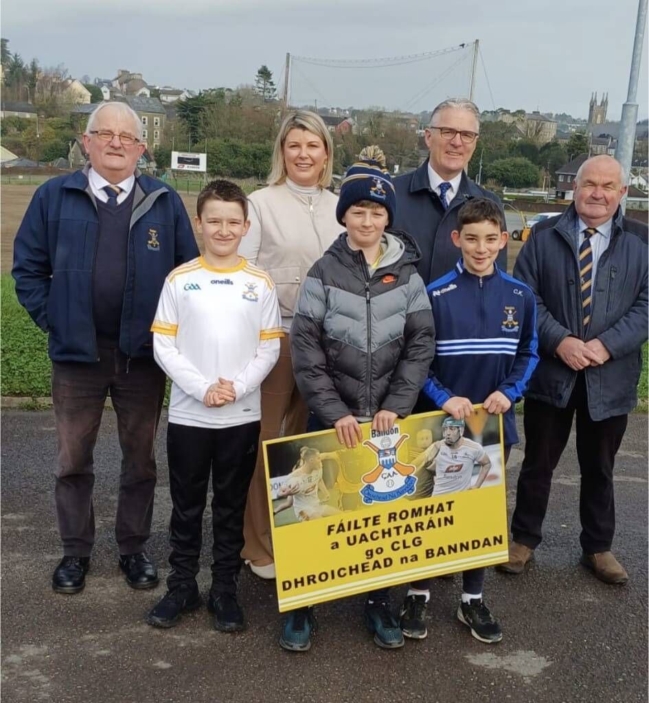From L-R: Colman O'Mahony (Bandon GAA secretary), Daniel Aherne (All-Star), Liz Gleeson (All-Star co-ordinator), John Gleeson, Jarlath Burns (GAA President) Conor Kelly, Phil Murphy (Chairperson Bandon GAA).