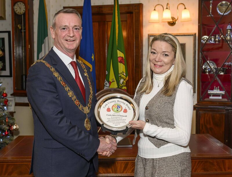 Lord Mayor Cllr Fergal Dennehy presenting Carla O’Driscoll-Silva with a special award to mark her dedication and services to Cork Boxing at a recent presentation ceremony in Cork City Hall. Picture: Doug Minihane