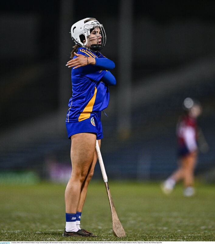 Aoife O’Neill of St Finbarr’s keeps warm during the AIB All-Ireland Camogie Senior Club Championship final replay. Picture: Ben McShane/Sportsfile