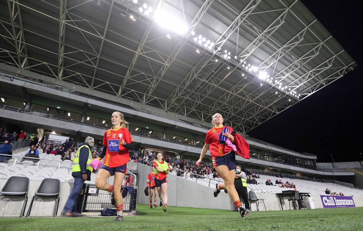Aoife Rodgers and Laura Cleary of Éire Óg make their way on to the pitch at SuperValu Pairc Uí Chaoimh. Picture: Jim Coughlan Aoife Rodgers and Laura Cleary of Éire Óg make their way on to the pitch at SuperValu Pairc Uí Chaoimh. Picture: Jim Coughlan
