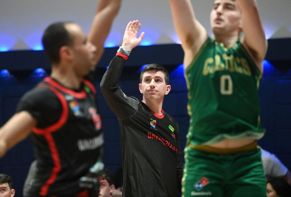 Ciaran O’Sullivan gives instructions from the sideline for Ballincollig. Picture: Larry Cummins