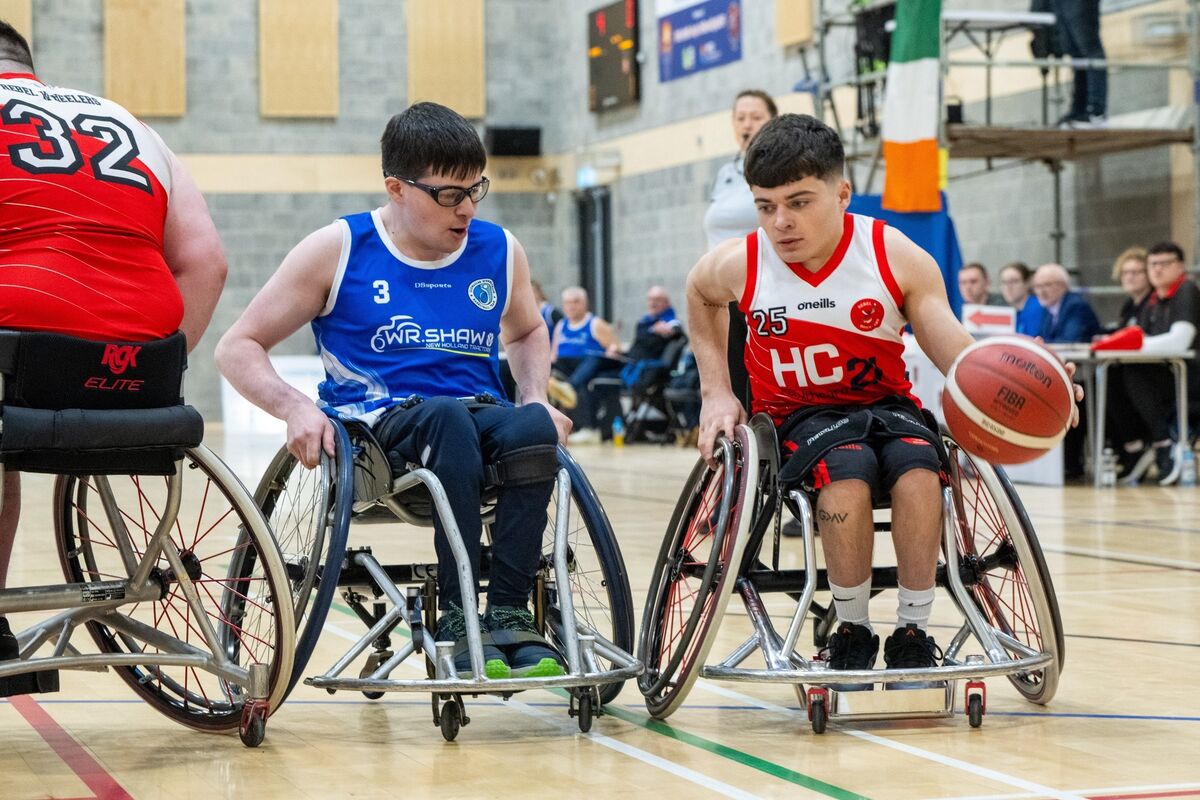 Rebel Wheelers’ Conor Coughlan uses his speed to drive past Clonaslee’s Aaron Galvin. Picture: Chani Anderson