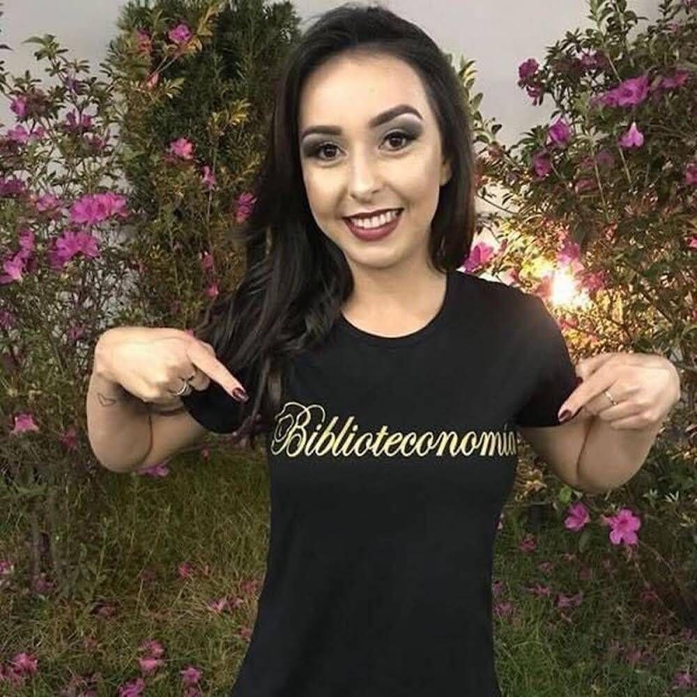 Bruna Fonseca. Bruna Fonseca.