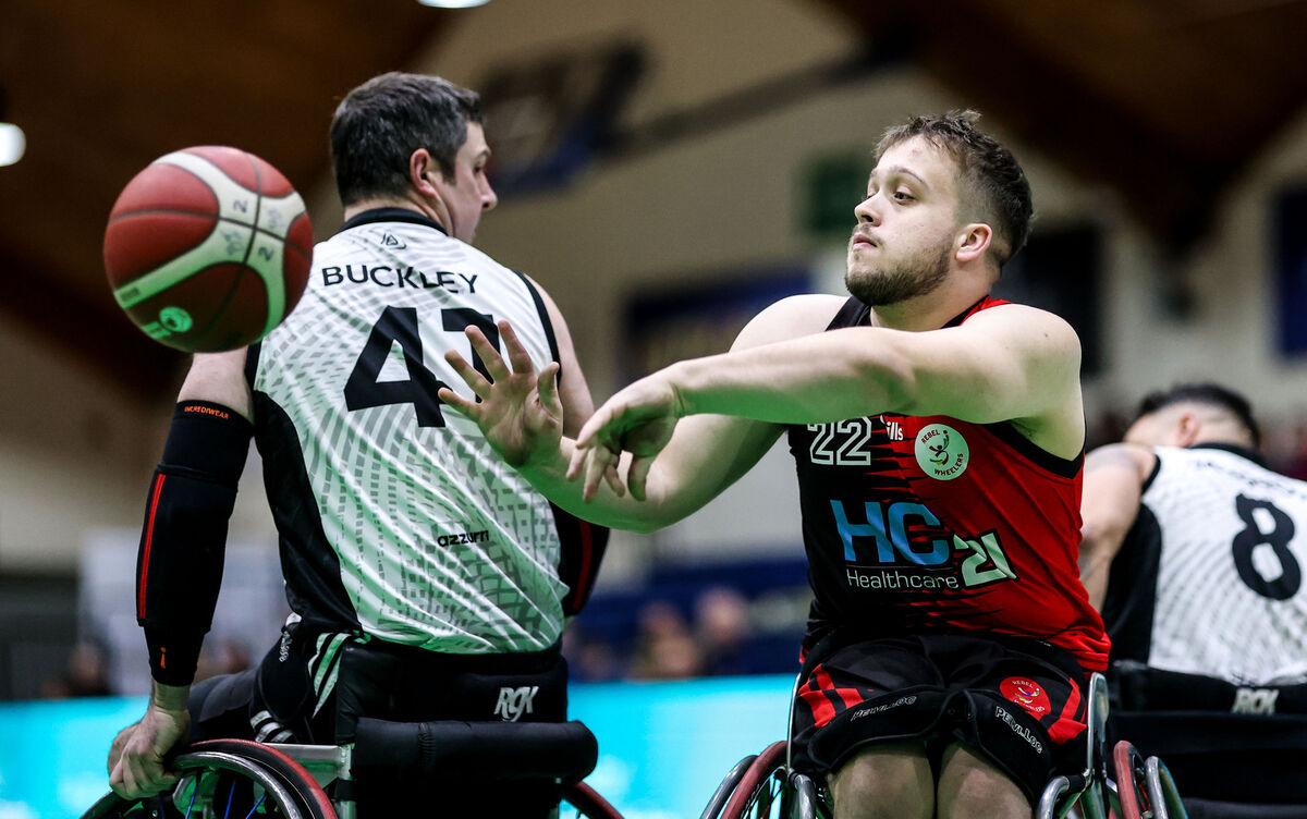 Rebel Wheelers' Darragh O’Regan fires a pass. Picture: INPHO/Nick Elliott