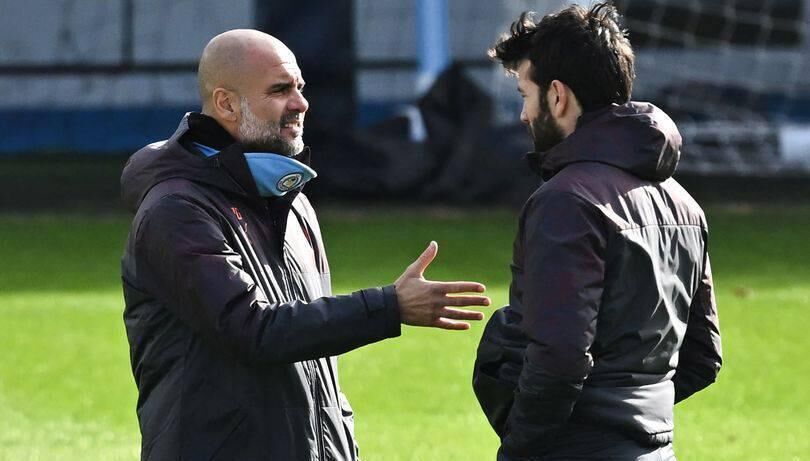 Brian Barry-Murphy often assisted Pep Guardiola in training to help with the integration of young players to the first team.