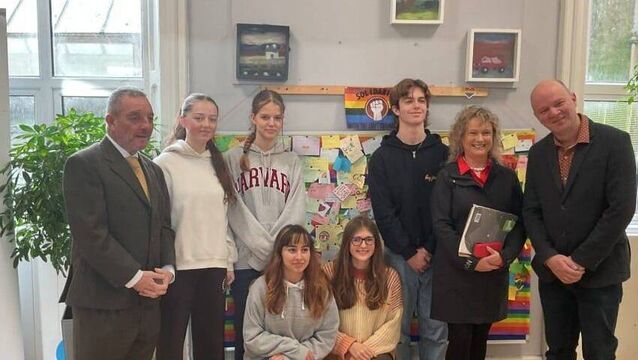 <p>Cork minister of state Jerry Buttimer with students and staff of Cork Educate Together Secondary School, which has been given the go-ahead to progress with its plans.</p>