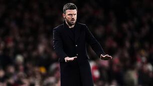 Michael Carrick lacks football knowledge to win titles for Man Utd – Roy Keane Michael Carrick lacks football knowledge to win titles for Man Utd – Roy Keane