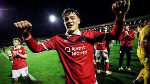 Owen Elding completes move to Hibernian from Sligo Rovers Owen Elding completes move to Hibernian from Sligo Rovers