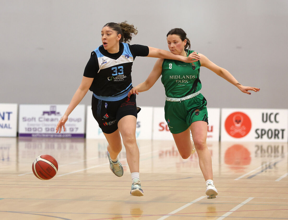  Alyssa Marie Velles, UCC Glanmire, taking on Megan Dunne, Portlaoise Panthers. Picture: Jim Coughlan.
