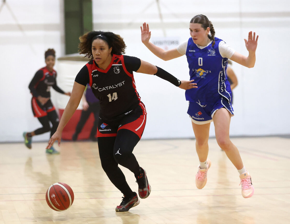 Laila Blair, Fr Mathew's, taking on Katie O'Sullivan, Cavan Eagles. Picture: Jim Coughlan. Laila Blair, Fr Mathew's, taking on Katie O'Sullivan, Cavan Eagles. Picture: Jim Coughlan.