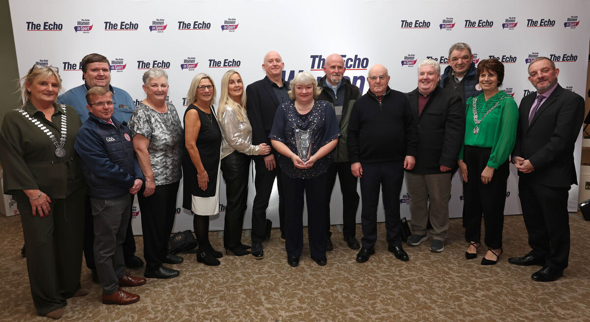  Tracy Sheehan, Hall of Fame Award winner with family, friends and member of Seandún GAA. Picture: Jim Coughlan.