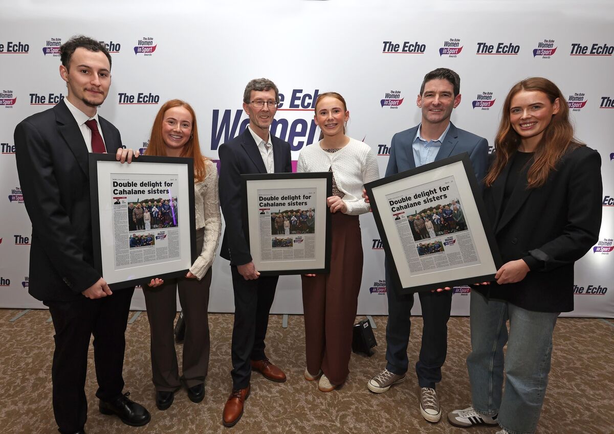 Jack McKay, Rory Noonan, Chief Sub-Editor The Echo and Eamonn Murphy, Deputy Sports Editor The Echo present, Orlaith, Kate and Meabh Cahalane, Monthly Award Winners for October. Picture: Jim Coughlan.