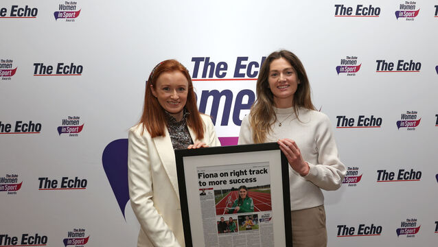 <p> Jane Mangan, Guest Speaker presents, Fiona Everard's Monthly Award for December, accepted on Fiona's behalf by Aisling Everard. Picture: Jim Coughlan.</p>