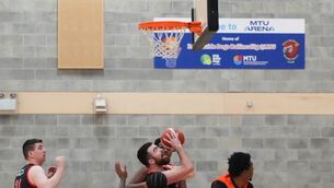 <p>Ballincollig's Colm Blount finishes a lay-up against Sligo All Stars at MTU. Picture: Noel Sweeney</p>